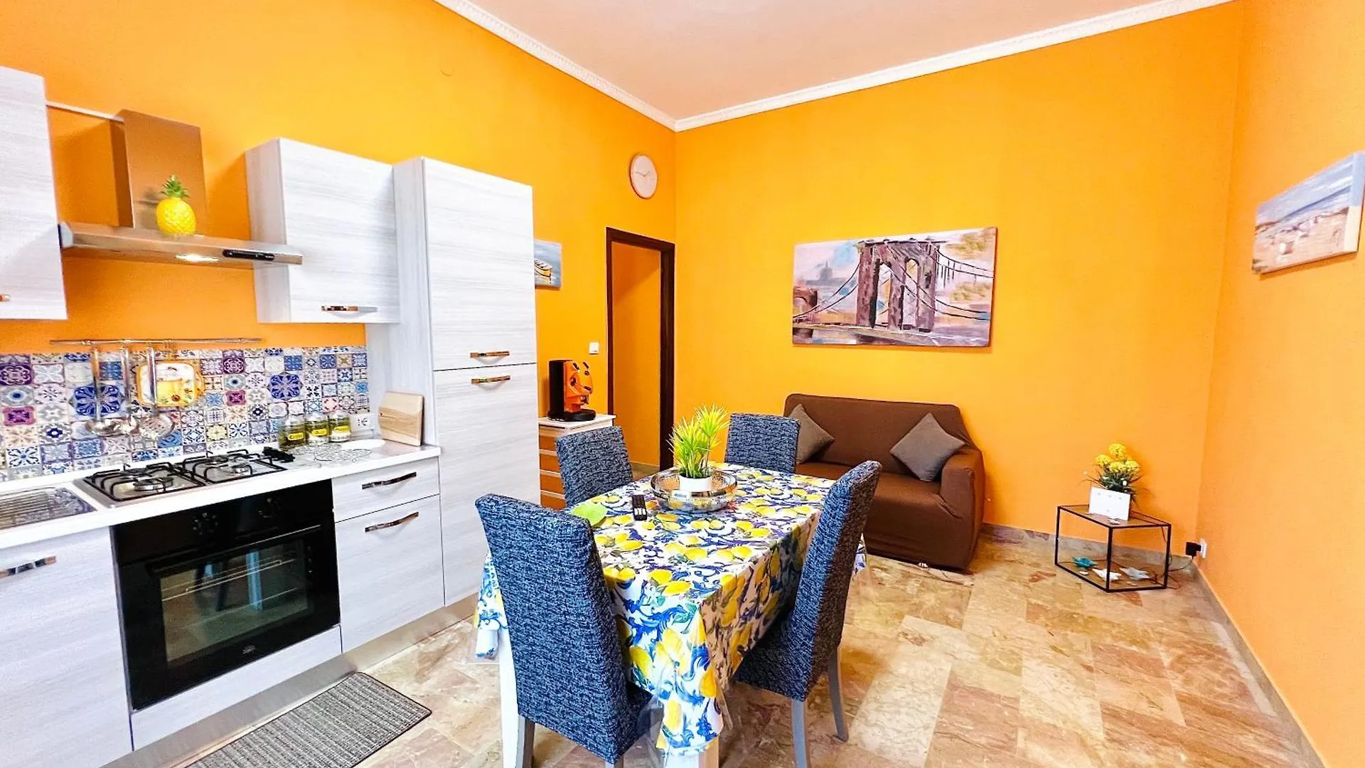 Orange House Apartment Isola delle Femmine Italy