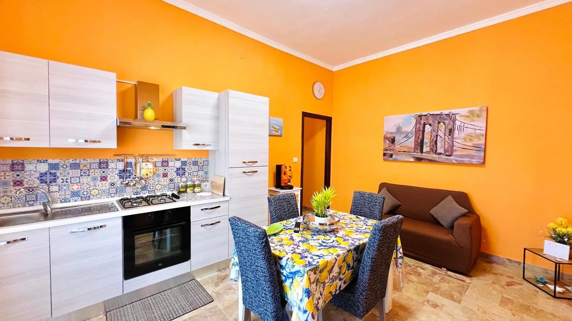 Orange House Apartment Isola delle Femmine Italy