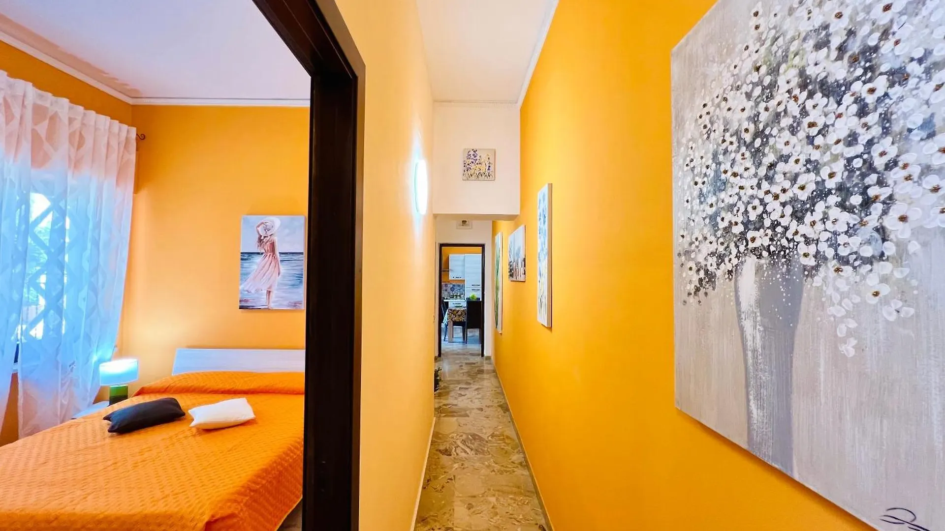 Orange House Apartment Isola delle Femmine Italy