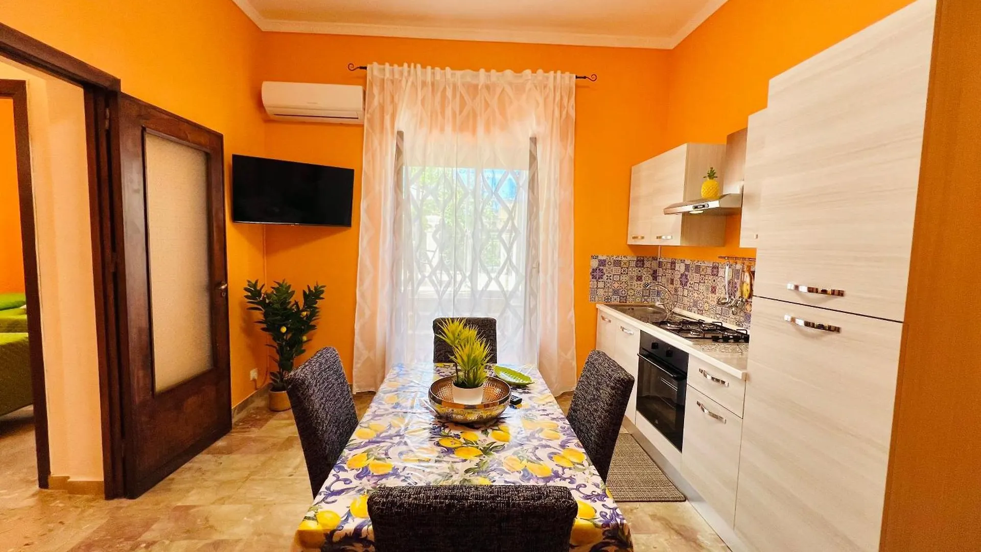 Orange House Apartment Isola delle Femmine 0*,  Italy