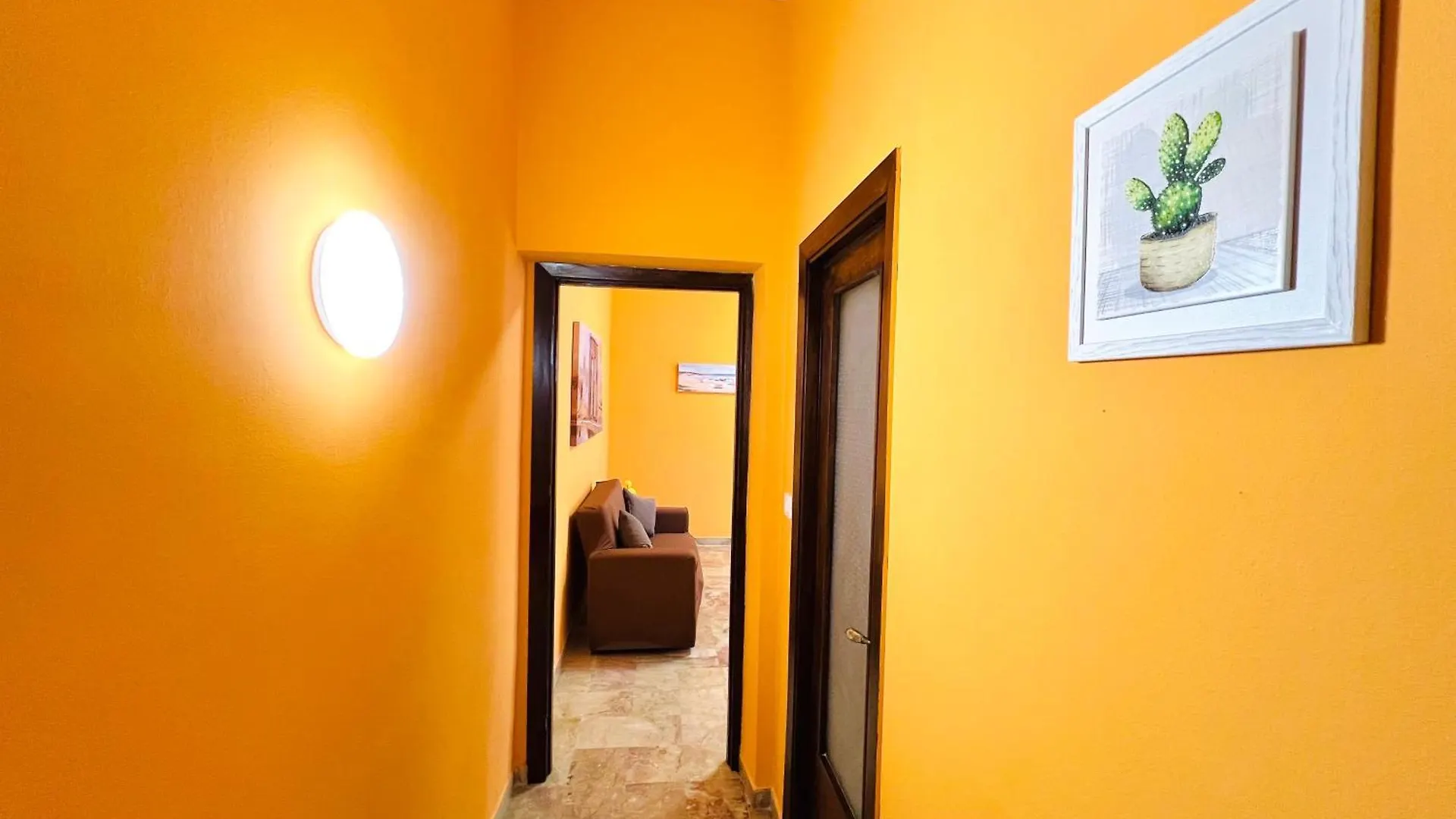 Orange House Apartment Isola delle Femmine Italy