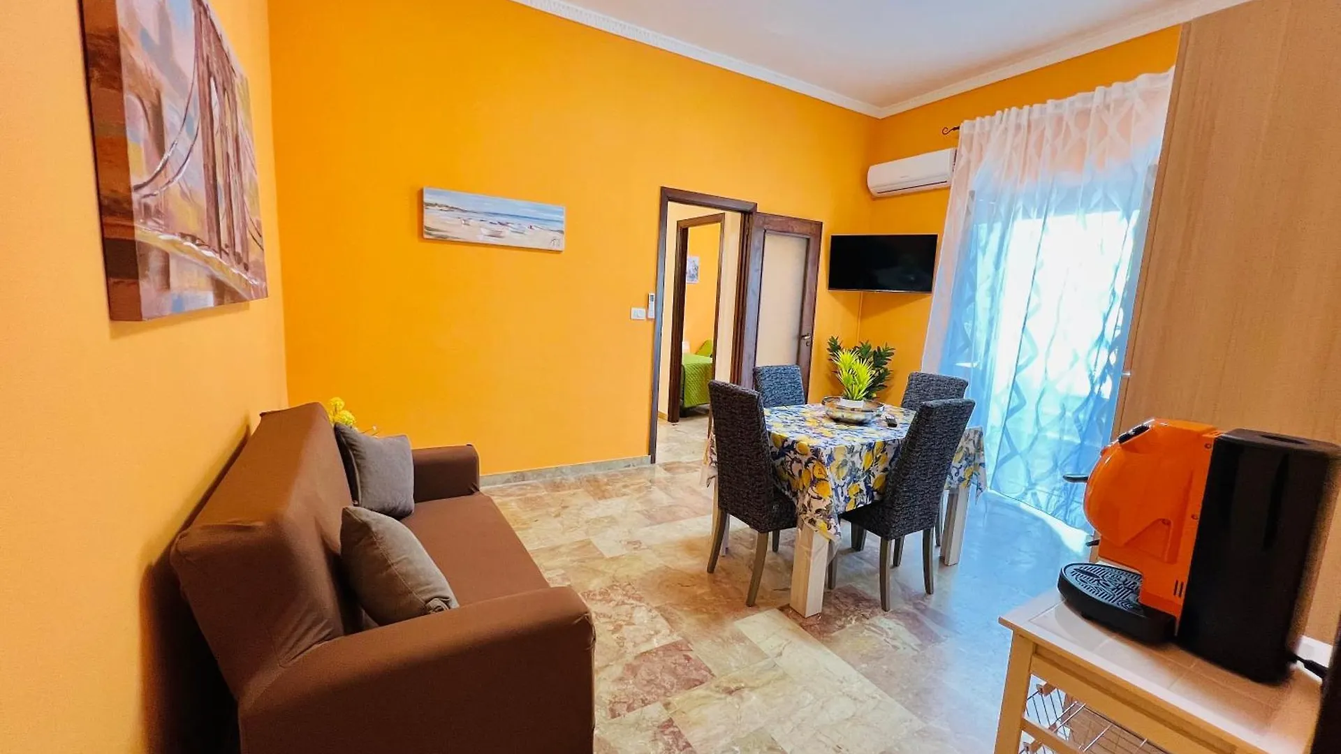 Orange House Apartment Isola delle Femmine Italy